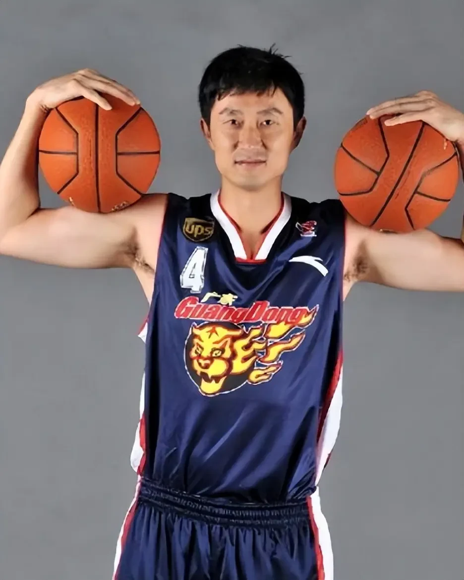 篮球周训练计划包括哪些内容呢图片_1